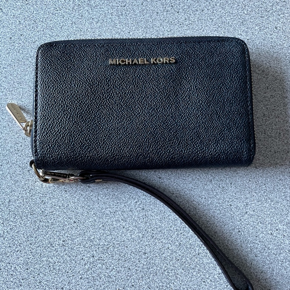 Michael Kors wallet